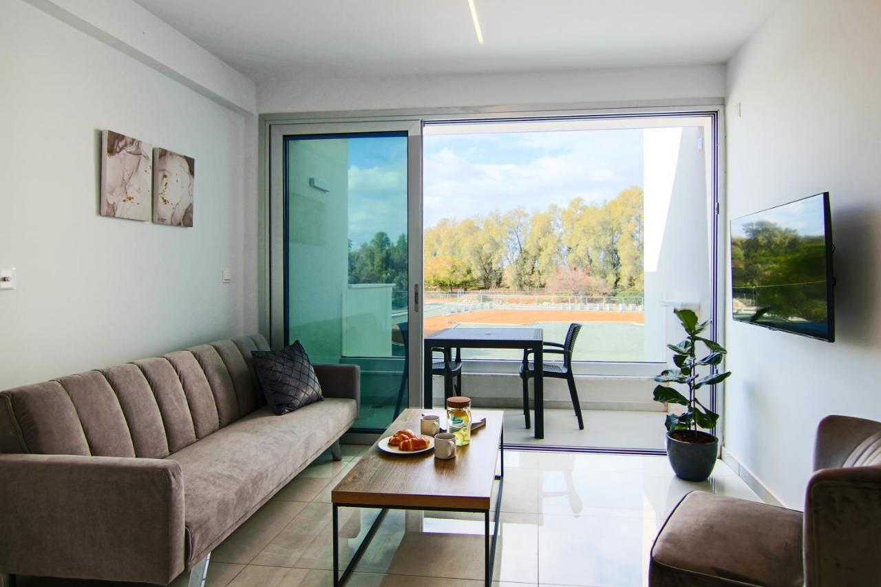 Phaedrus Living - Seaside Executive Flat Harbour 208 Paphos Exterior foto