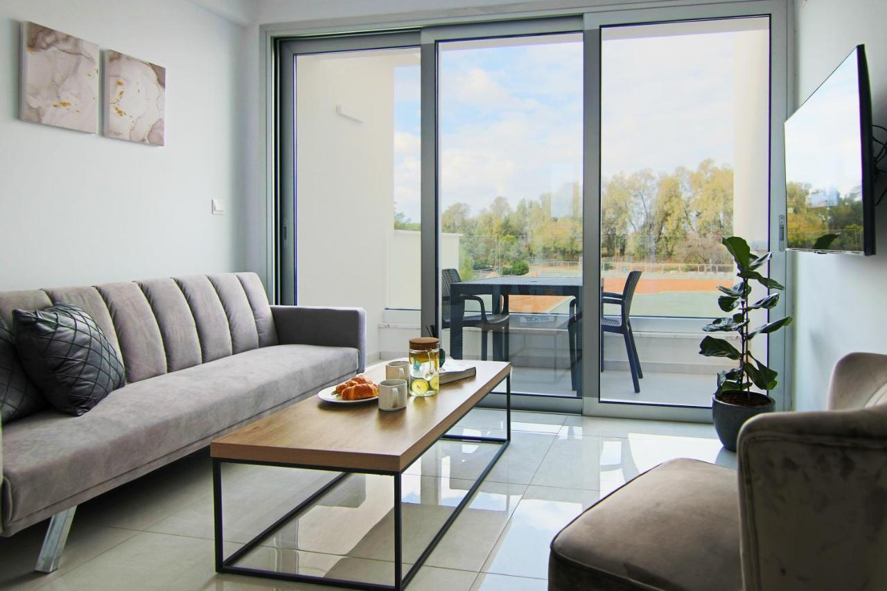 Phaedrus Living - Seaside Executive Flat Harbour 208 Paphos Exterior foto